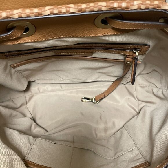 Michael Kors Junie Woven Leather Acorn Butternut Medium Leather Backpack - Picture 11 of 12